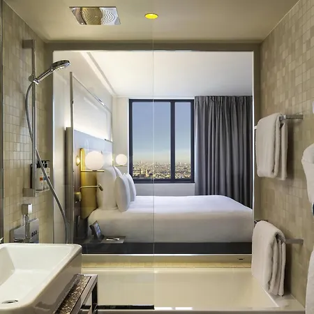 Pullman Montparnasse パリ