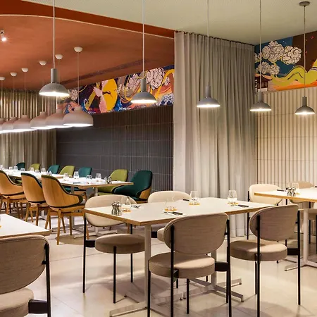 ホテル Pullman Montparnasse パリ