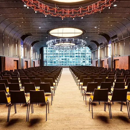 Pullman Montparnasse Hotel 4*