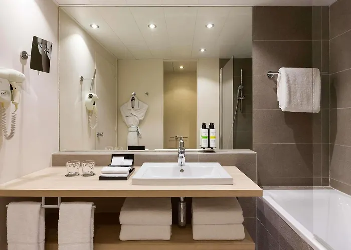 Pullman Montparnasse 4*
