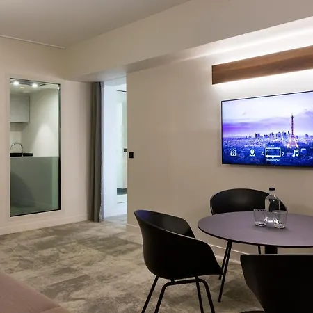 Pullman Montparnasse Hotel 4*
