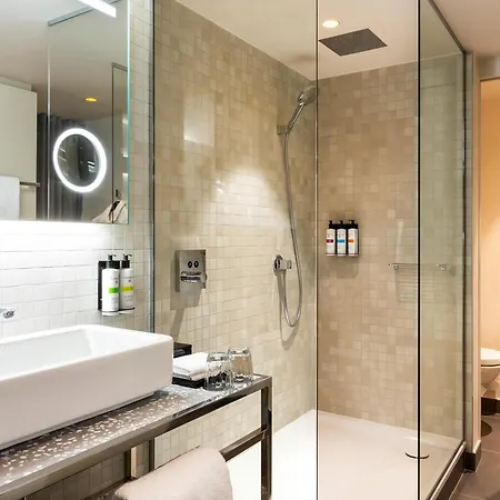 Otel Pullman Montparnasse 4*